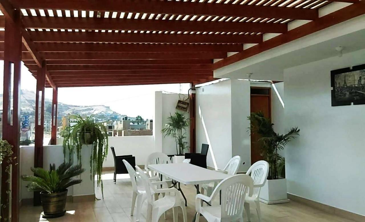 Hospedaje Luna Llena San Vicente de Cañete Kültér fotó